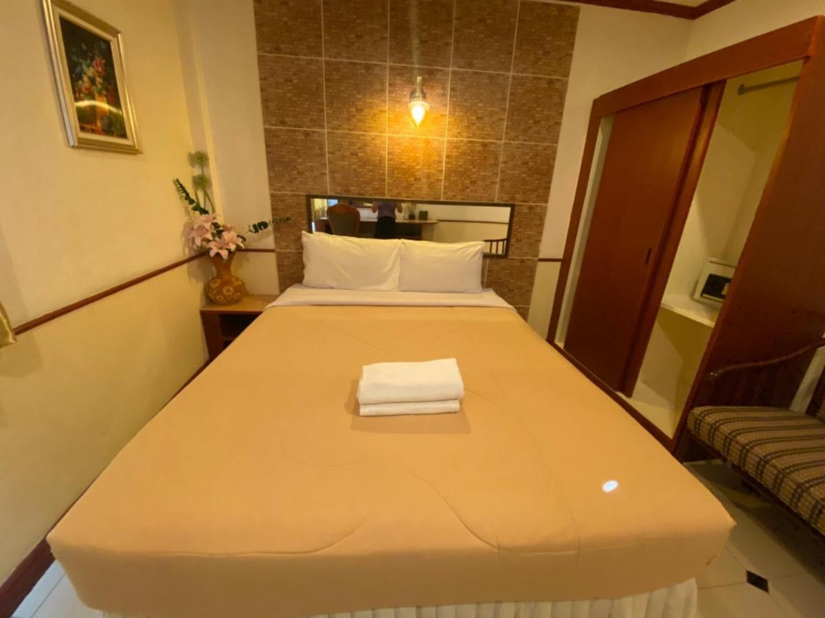 Hostel Honey House 2 Bangkok Zewnętrze zdjęcie